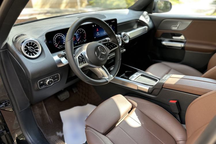 Used Mercedes-Benz GLB 2024 Refresh GLB 220 Dynamic Edition
