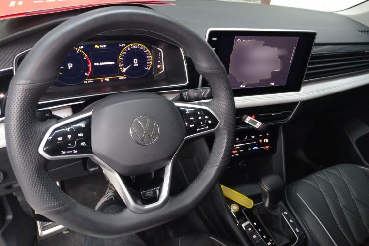 Used Volkswagen Tiguan L 2023 Restyled 330TSI Automatic Two-Wheel Drive R-Line Enhanced Comfort Version
