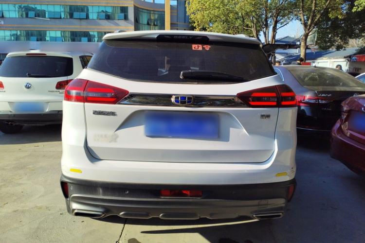 Used Geely Auto Emgrand X7 Sport 2018 1.8TD Automatic Two-Wheel Drive Smart Connect 4G Internet Edition
