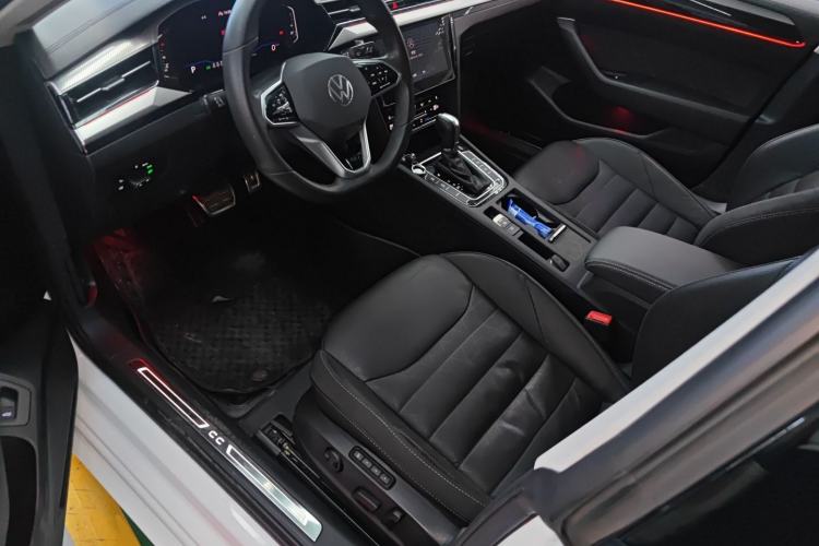 Used Volkswagen FAW-Volkswagen CC 2021 380TSI Striking Edition
