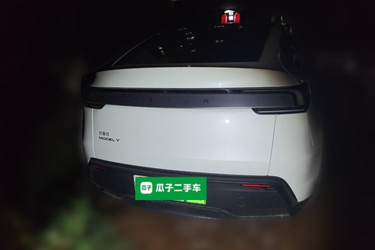 Used Tesla Model Y 2025 Rear-Wheel-Drive Version
