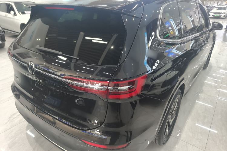 Used Volkswagen Viloran 2024 380TSI Luxury Edition