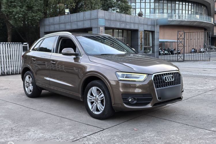 Used Audi Q3 2015 35 TFSI Comfort Model

