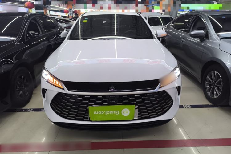 Used BYD Qin PLUS 2025 DM-i Smart Drive 55KM Leading Model
