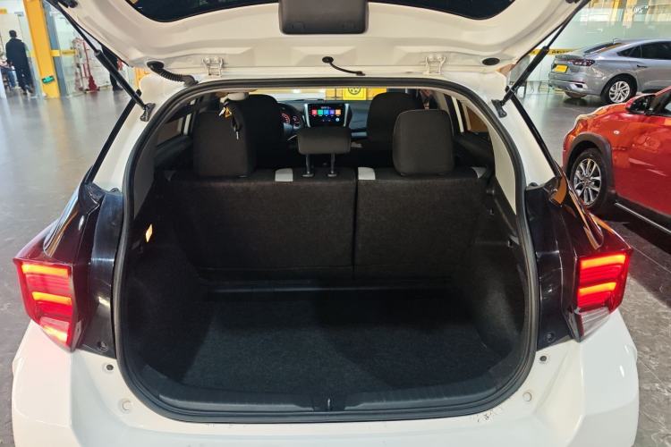 Used Toyota YARiS L 2022 X-Trail 1.5L CVT Leading PLUS Edition
