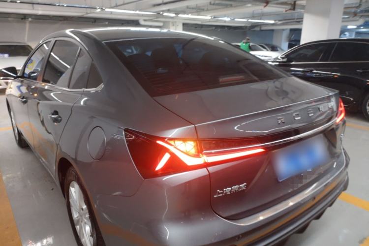 Used Roewe i5 2023 1.5L Manual Excellence Edition