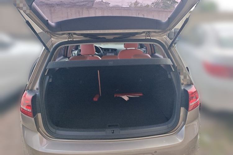 Used Volkswagen Golf 2016 1.6L Automatic Comfort Model
