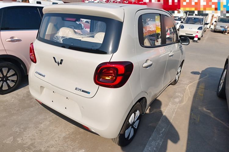 Used Wuling Hongguang MINIEV 2025 Four-Door Version Advanced Edition
