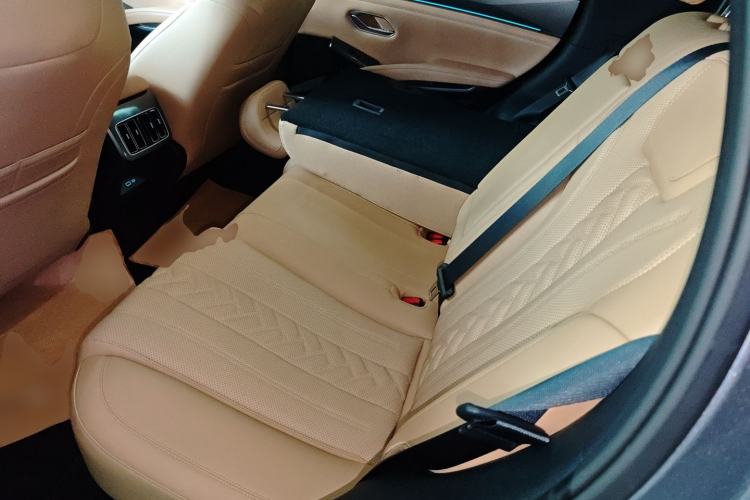 Used BYD Song L DM-i 2024 160km Beyond Edition
