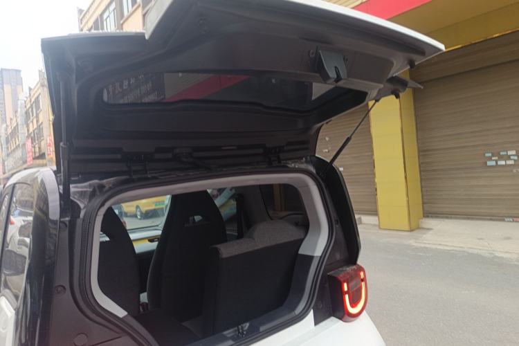 Used Chery QQ Ice Cream 2022 170km Sundae Phosphate Lithium-Ion
