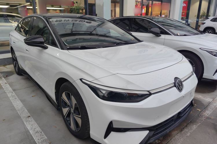 Used Volkswagen ID.7 VIZZION 2024 AIR model
