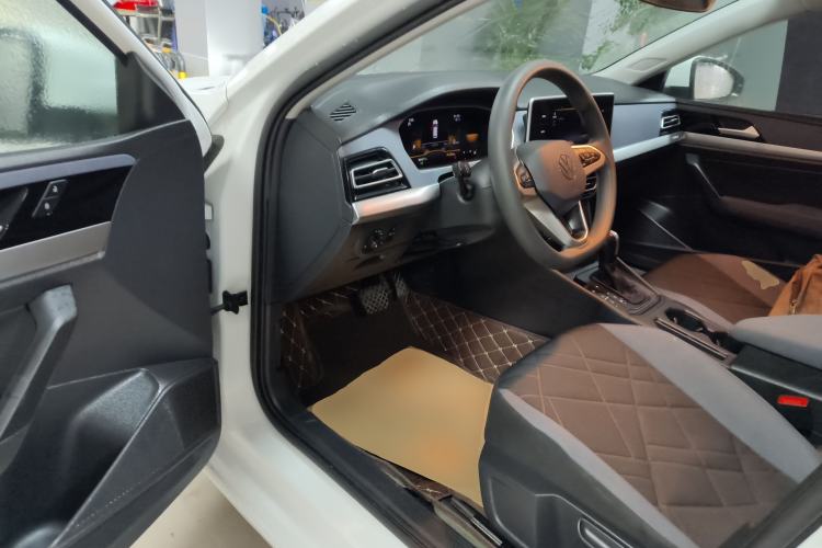 Used Volkswagen Lavida 2023 Revised 1.5L Automatic DeYi Edition