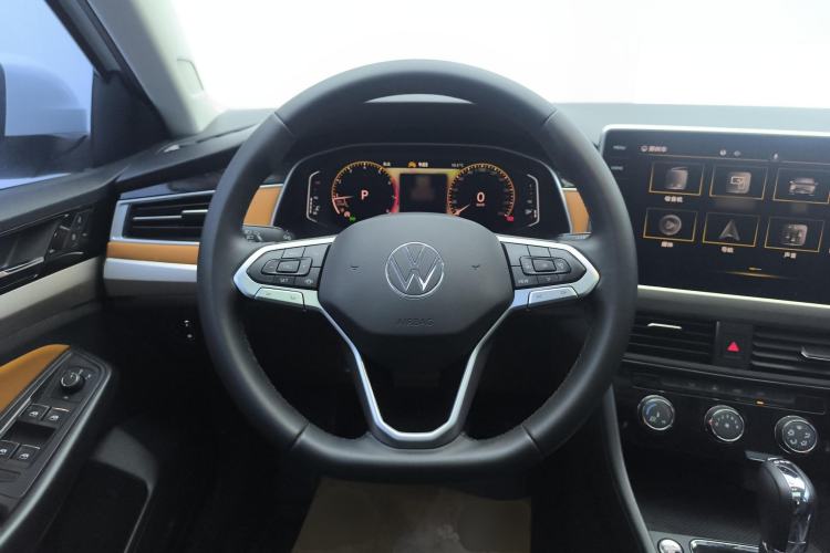 Used Volkswagen Bora 2023 200TSI DSG YueXing PRO Edition
