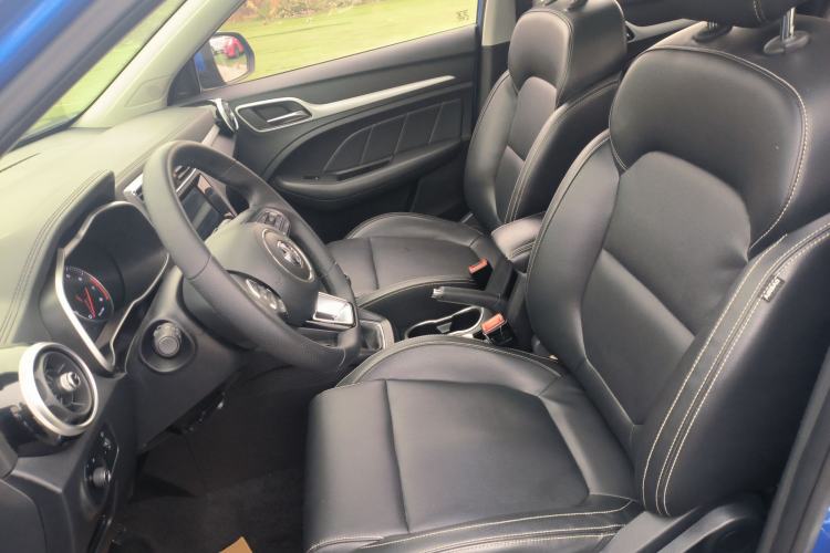 Used MG ZS 2017 1.5L Manual Luxury Edition
