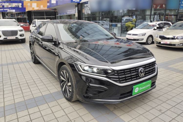 Used Volkswagen Passat 2023 Revised 330TSI Elite Edition
