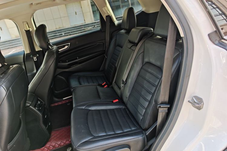 Used Ford Edge 2018 EcoBoost 245 Two-Wheel-Drive Titanium 7-Seater China V Standard
