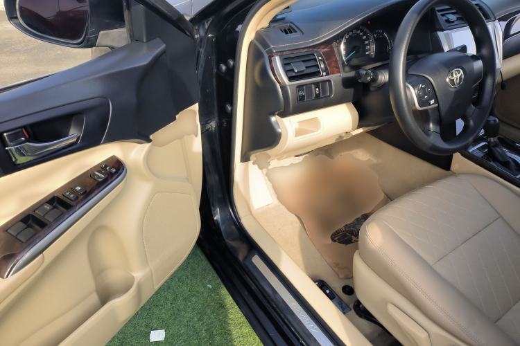 Used Toyota Camry 2016 2.0E 10th Anniversary Elite Edition