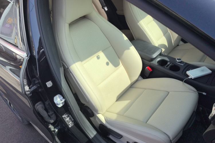 Used Mercedes-Benz GLA 2016 GLA 220 4MATIC Fashion Edition
