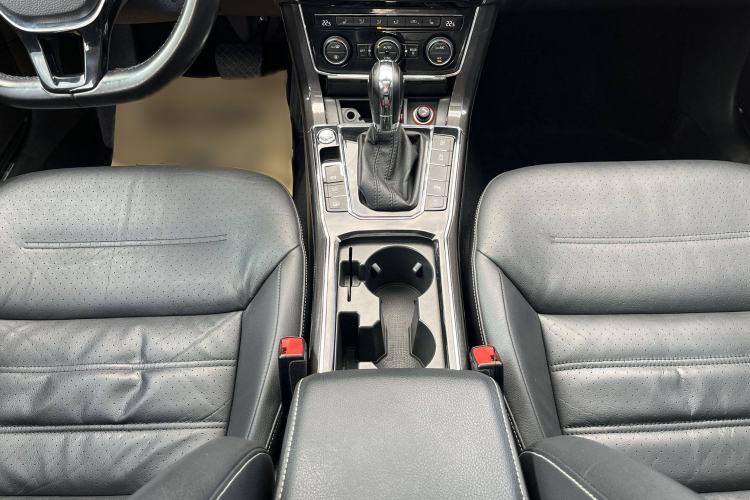 Used Volkswagen Passat 2016 380TSI DSG Prestige Edition
