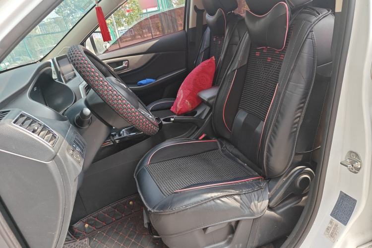 Used Dongfeng Fengon S560 2018 1.8L Manual Urban Model 7 Seats
