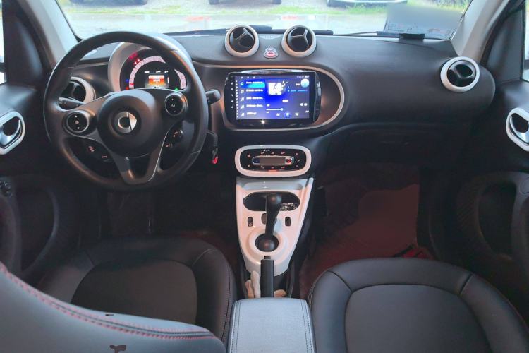 Used  fortwo 2018 1.0L 52kW Hardtop Passion Edition China V Standard
