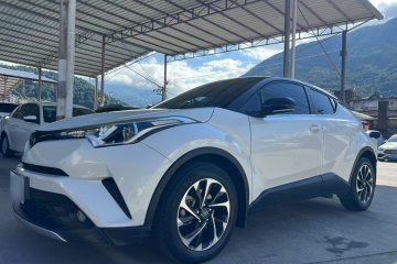 Used Toyota IZOA 2018 2.0L Yichi Version China VI Standard