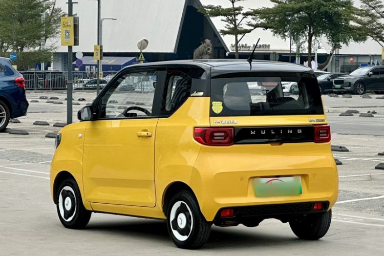 Used Wuling Hongguang MINIEV 2022 Macaron Premium Model – Lithium Iron Phosphate