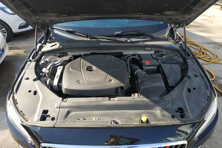 Used Volvo S90 2020 T5 Zhiyi Luxury Edition
