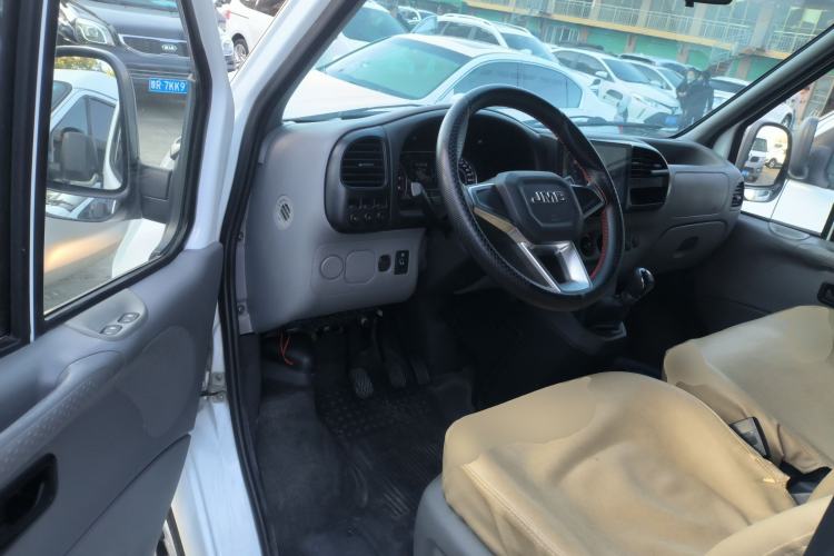 Used JMC Transit 2021 2.8T Space King Standard Version Short Wheelbase Mid-Height Roof 6-Seater Diesel Euro VI JX493
