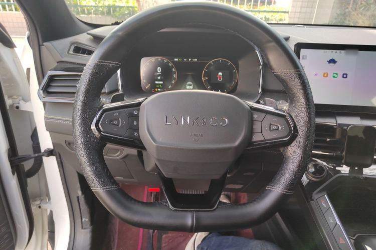 Used Lynk & Co 06 2023 Remix 1.5T Dynamic Halo
