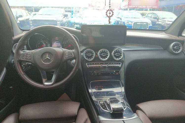 Used Mercedes-Benz GLC 2019 GLC 200 L 4MATIC
