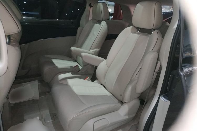 Used Buick GL8 2020 Land Business Class 652T Premium Model
