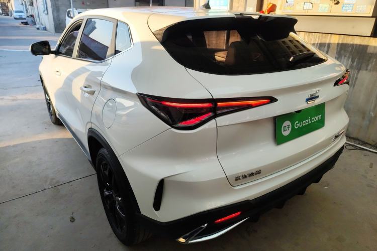 Used Oshan X5 PLUS 2023 Revised Version 1.5T DCT Navigation Edition
