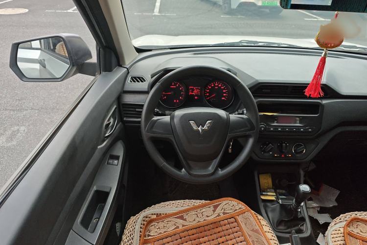 Used Wuling Hongguang 2018 1.5L S Standard Version L2B