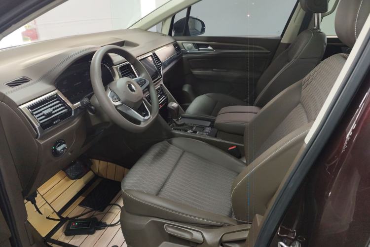 Used Volkswagen Viloran 2020 330TSI Business Edition
