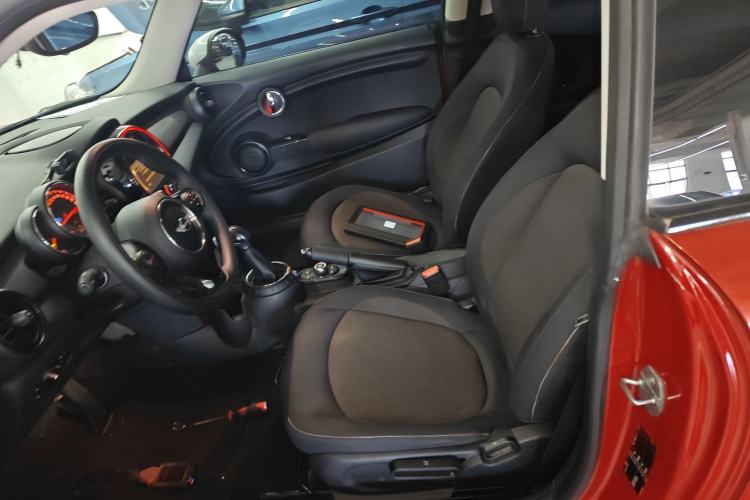 Used  MINI 2014 1.5T COOPER Fun
