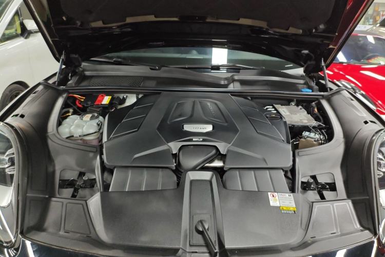 Used Porsche Cayenne 2021 3.0T U.S. specification
