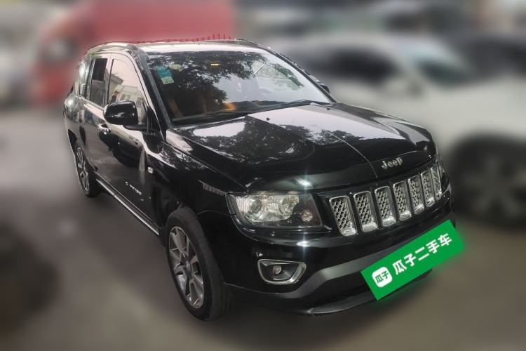 Used  Compass 2014 Revised Version 2.4L Four-Wheel Drive Luxury Navigation Edition

