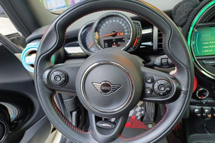 Used  MINI 2018 1.5T COOPER Racing Driver