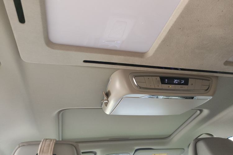 Used Buick GL8 2022 ES Landtrek 653T Comfort Edition
