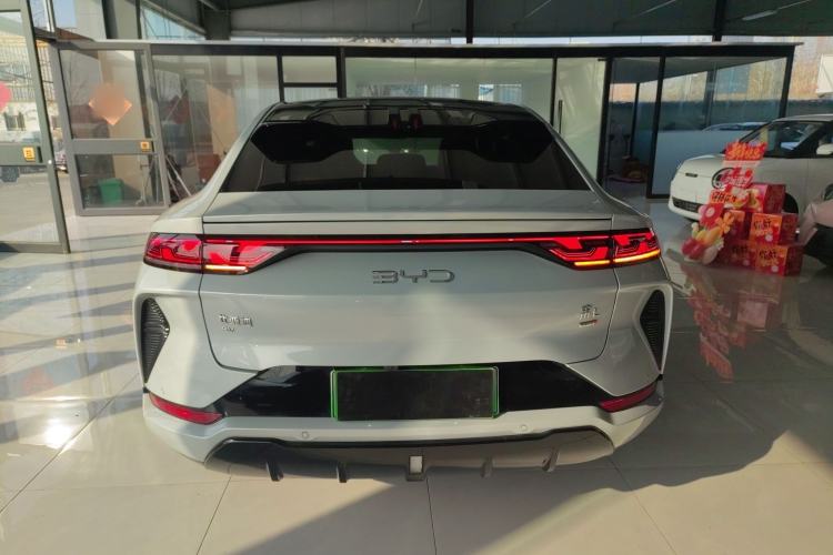 Used BYD Song L EV 2025 Intelligent Driving Version 662 km LiDAR Excellence Edition
