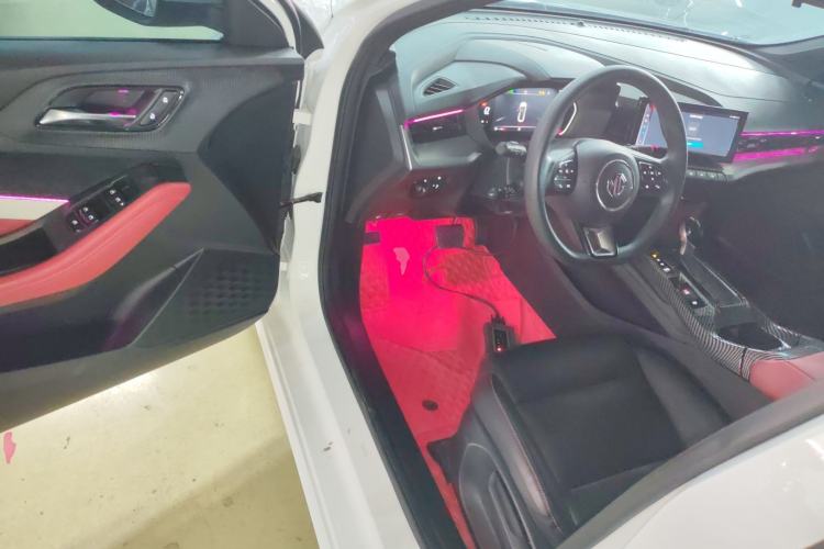 Used MG 5 2021 Revised Version 180 DVVT CVT Youth Luxury Edition
