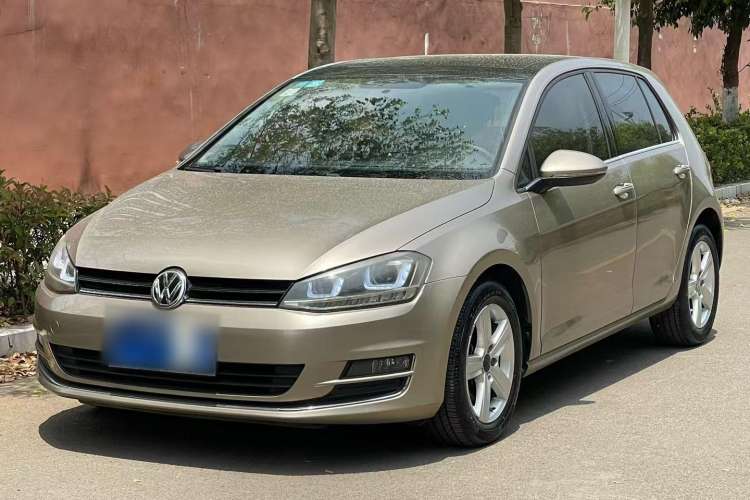 Used Volkswagen Golf 2015 1.4TSI Automatic Comfort Model
