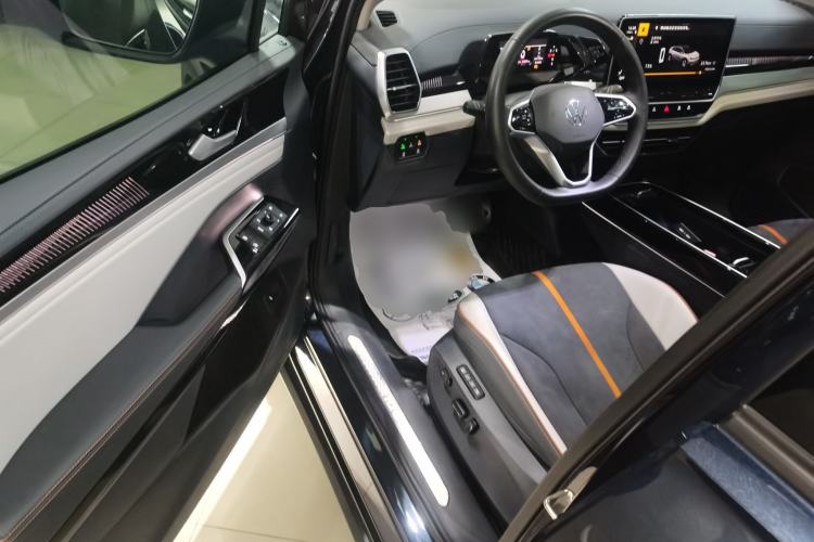 Used Volkswagen ID.6 CROZZ 2022 Long-Range PRO Edition