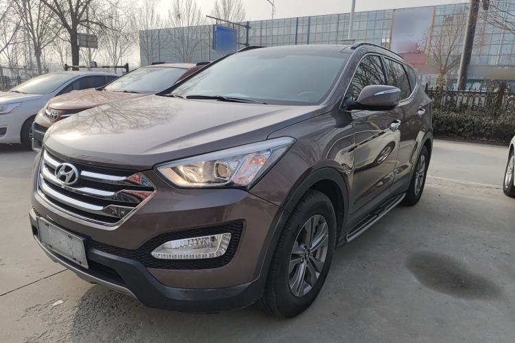 Used Hyundai Santa Fe 2013 2.4L Automatic Two-Wheel Drive Smart Version
