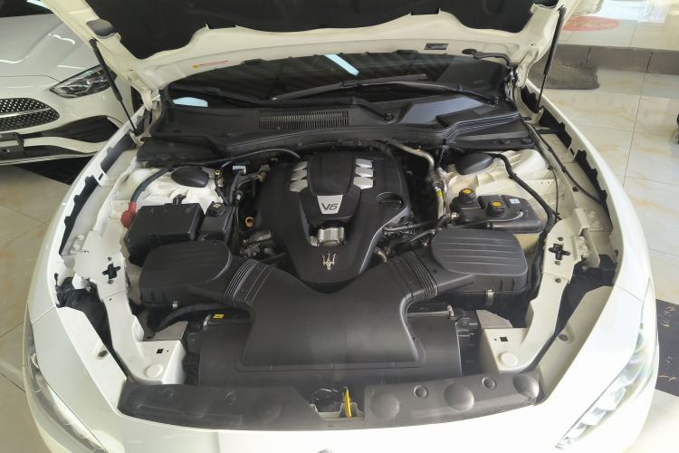 Used Maserati Ghibli 2014 3.0T Standard Edition
