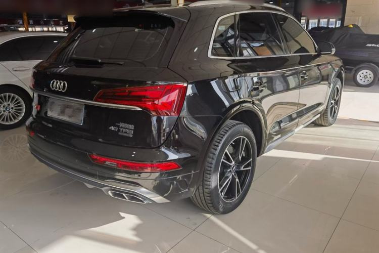 Used Audi Q5L 2022 40T Fashionable and Dynamic Model
