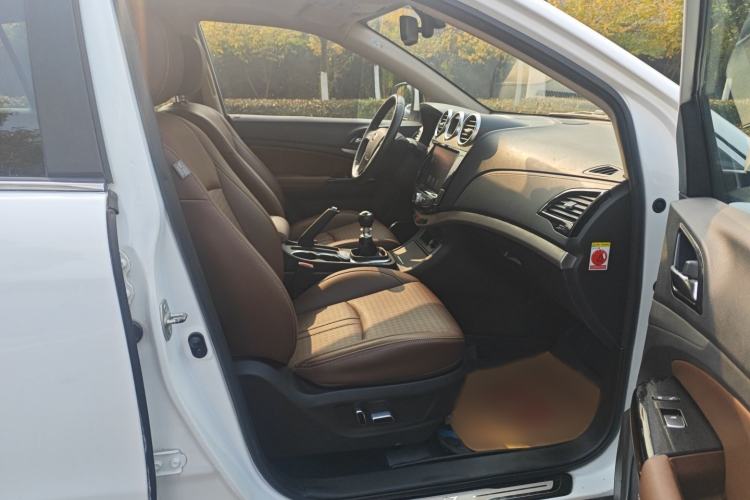 Used BYD S7 2017 1.5T Manual Luxury Model
