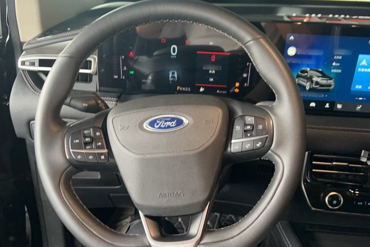 Used Ford Edge 2022 PLUS EcoBoost 245 Four-Wheel Drive Platinum Edition 7-Seater
