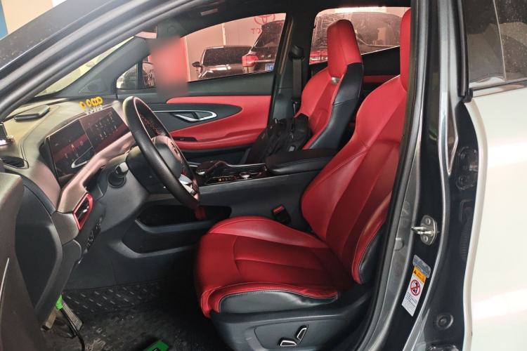 Used Changan UNI-T 2020 1.5T Prestige Version
